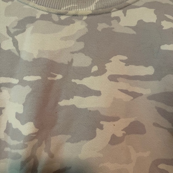 Lululemon Oversized Crew - Picture 3 of 3